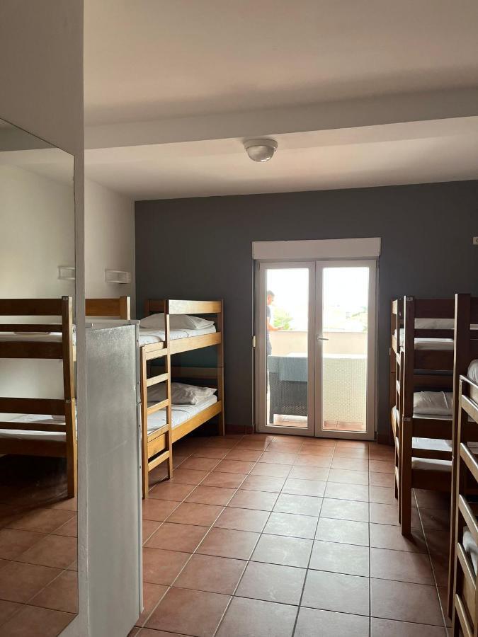 Moon Rocks Hostel Novalja Zewnętrze zdjęcie