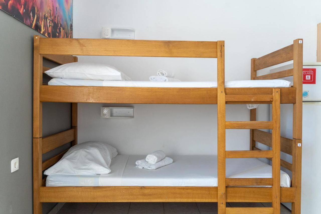 Moon Rocks Hostel Novalja Zewnętrze zdjęcie