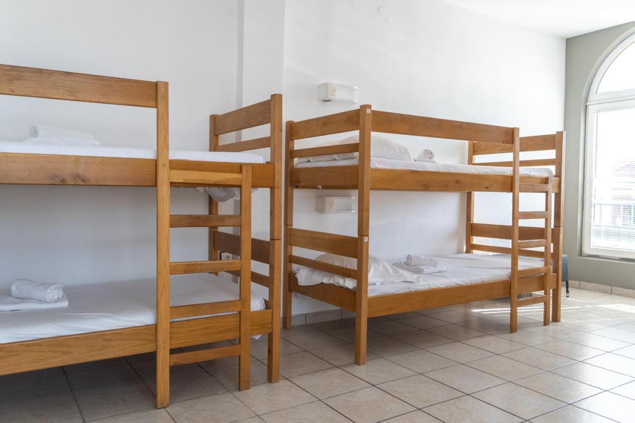Moon Rocks Hostel Novalja Zewnętrze zdjęcie